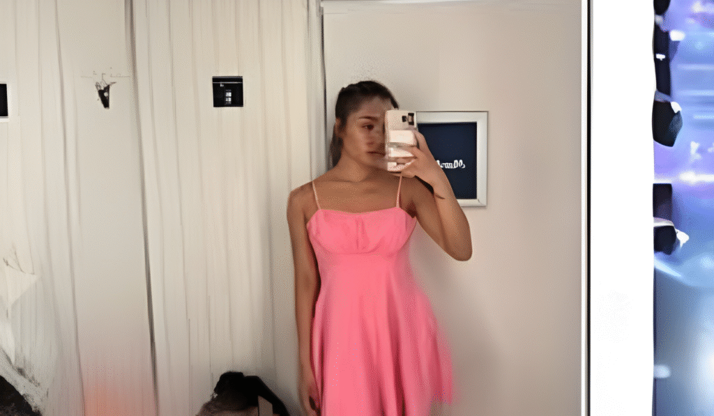 Instagram Fan Page and Modelling Agency

